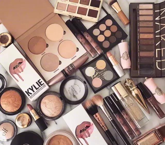 你买的“海外直邮”化妆品，可能来自国内小作坊